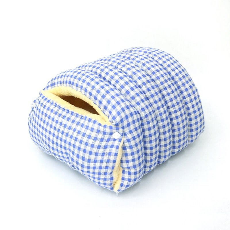 Cave Style Cozy Hideaway with Removable Washable Cover Bed