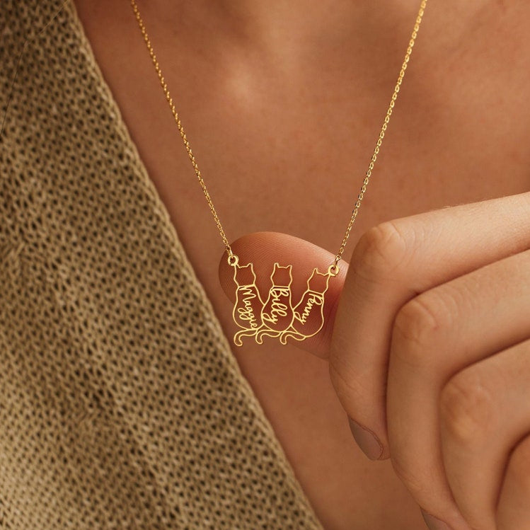 Dainty Cat Name Necklace