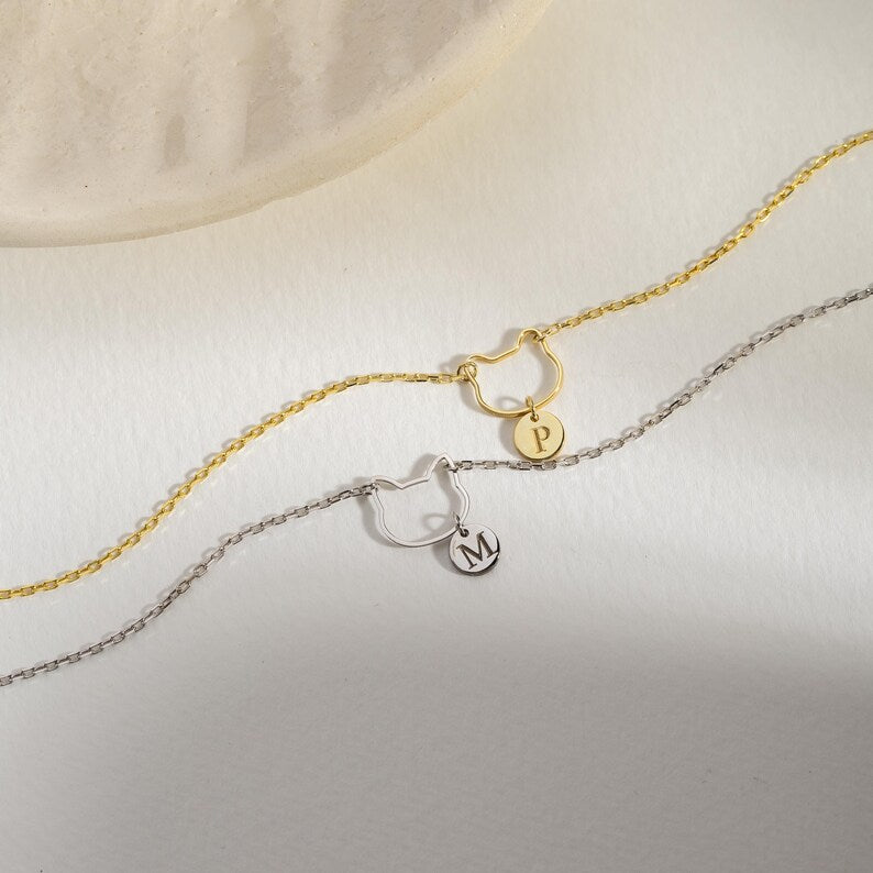 Personalized Cat Face and Initial Disc Charm Bracelet