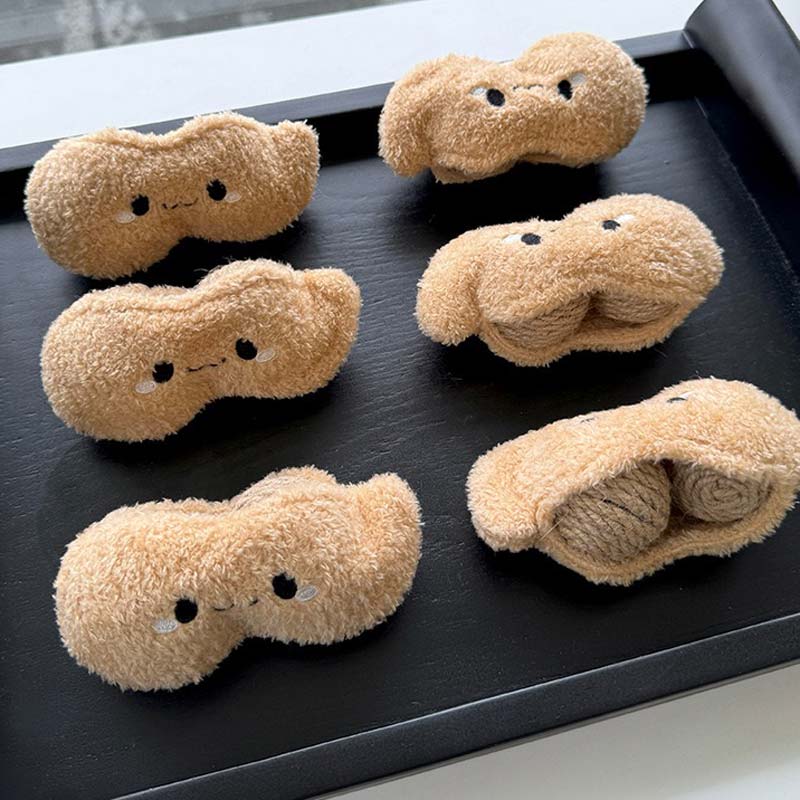 Peanut Sisal Ball Cat Toy
